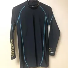 【美品】 umbro メンズインナーシャツ
