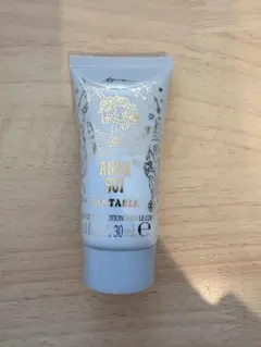 ANNA SUI FANTASIA ボディローション 30mlのサムネイル