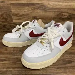 未使用 Nike Women's Air Force 1 Low '07 SE
