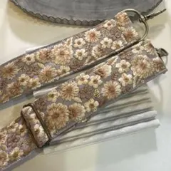 A9インド刺繍リボンショルダーストラップグレージュスマホ携帯カバン