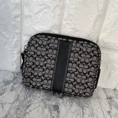 新品同様 美品 coach コーチ シグネチャー メイクポーチ 小物入れ