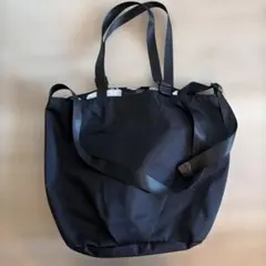 イアパピヨネ　アジャスタートートバッグ