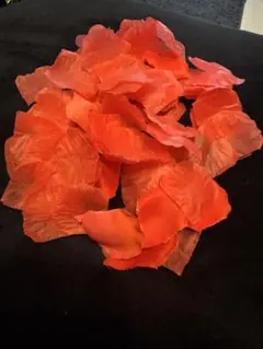 造花　赤い花びら　70枚