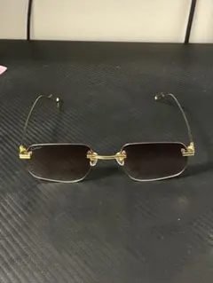 Cartier サングラス ゴールドフレームのサムネイル
