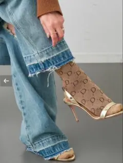 Item thumbnail for item e7fb3db3-7ee8-4dd7-909e-c965807ada53