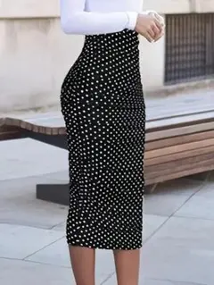 ✨即購入OK✨【新品】ドット柄　プリーツ　ペンシルスカート　XS