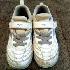 ミズノ　トレシュー　18cm