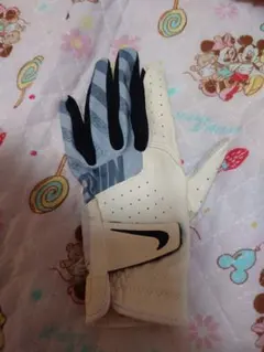 ★ナイキ　NIKE　レディース　グローブ　Sサイズ★のサムネイル