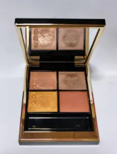 SUQQU シグニチャーカラーアイズ 10