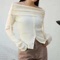 AZUL BY MOUSSY オフショルダーニットトップス フリーサイズ