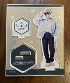 セブチカフェ　アクスタ　ウジ