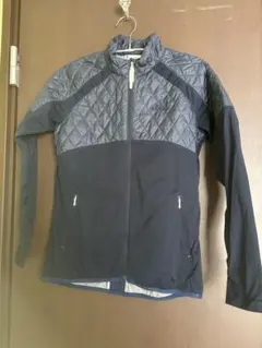 adidas ネイビー キルティングジャケット