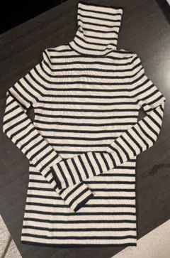 UNIQLO メリノリブ　タートルネックセーター　Lサイズ