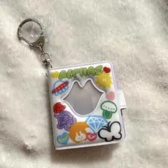 Item thumbnail for item 7db85b22-8e4d-4a94-9e81-78c3cb0fbf9a