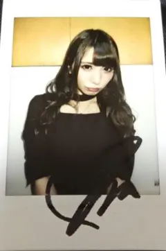 戸田恵梨香直筆サイン入り写真 - メルカリ