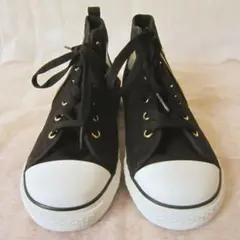 コンバース オールスタージップハイ　黒金　21㎝　着用少　ok2511A