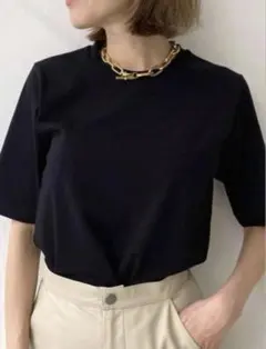 新品未使用アパルトモンBeautiful T-SH ネイビーのサムネイル