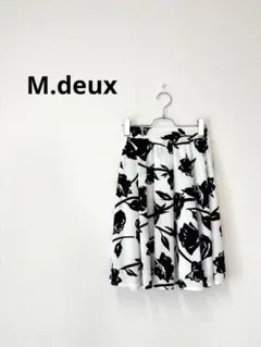 M.deux エムドゥ花柄フレアスカート モノトーン ウエストゴム 上品のサムネイル