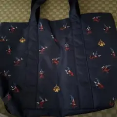 新品　ミッキー　ショルダーバッグ　ディズニーリゾート