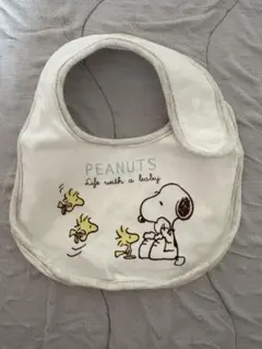 PEANUTS スヌーピー スタイ