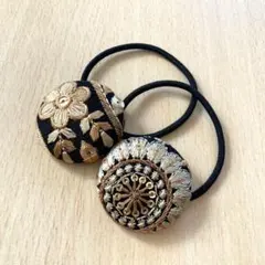 ①インド刺繍　ヘアゴム　handmade くるみボタンセット