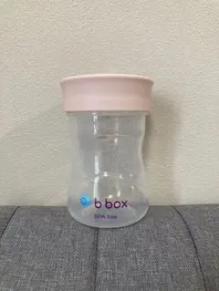 美品　b box BPA free ビーボックス　トレーニングコップ　240mlのサムネイル
