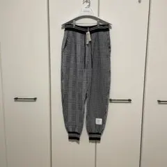 Thom Browne 千鳥格子 スウェットパンツ MJQ155F-J0025 - メルカリ