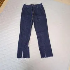 本日限定値下げ　LOWRYS FARM ストレートデニムのサムネイル