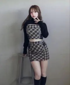 Nancy check set tops - メルカリ