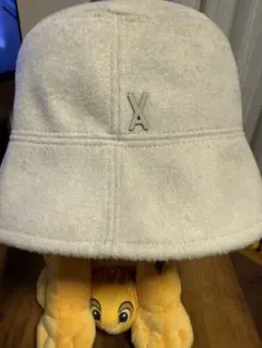 VAR ZAR ホワイト バケットハット