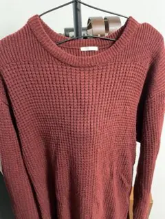 ニット　リブ編み レッド　Lサイズ　GU