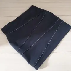 ブラック ストライプ ビーズ装飾 タイトスカート