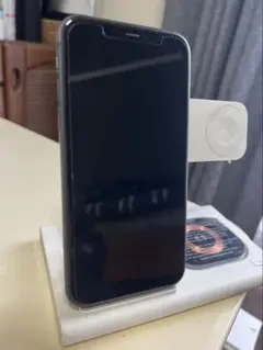 Apple iPhone 11 ブラック 本体