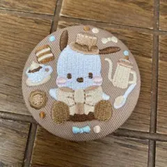 新品未使用 サンリオ ポチャッコ 刺繍 缶バッジ 缶バッチ