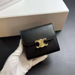 CELINE トリオンフ 三つ折り財布 ブラック