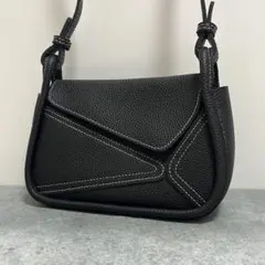 ショルダーバッグ ノーブランド ブラック コンパクト