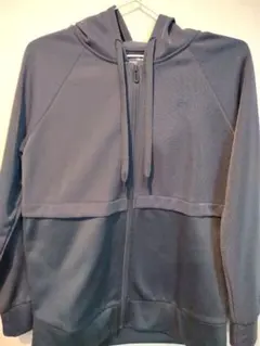 UNDER ARMOUR　レディース　長袖ジャンパー　Lサイズ