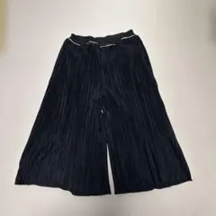 130サイズ ブラック プリーツワイドパンツ