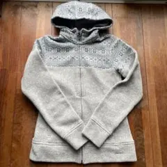 patagonia フード付きパーカー XS グレー