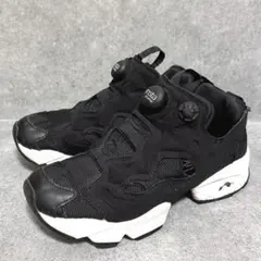 Reebok インスタポンプフューリー スニーカー ブラック 23cm 黒