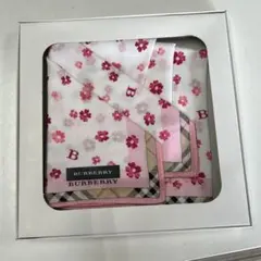 【新品未使用】BURBERRY ハンカチ 花柄 ピンク