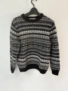 ユナイテッドアローズニット　セーター　柄物　モノトーン　ウール100% Mサイズ