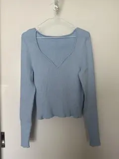 H&M 水色 Vネック 長袖リブニット