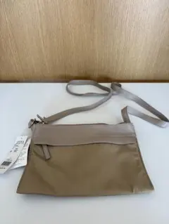 LEPSIM ベージュ ナイロンショルダーバッグ