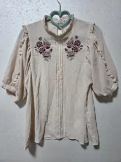 アクシーズブラウス