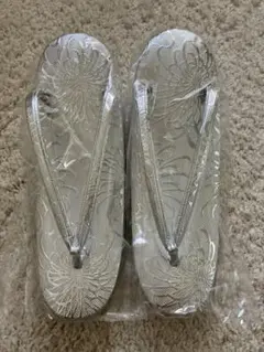 シルバー花柄草履 未使用