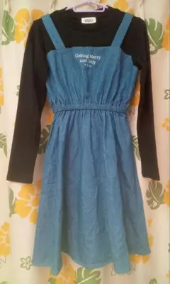 ☆女子　150　ドッキングワンピース　　デニム　未使用☆
