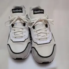 Reebok スニーカー ホワイト ブラックのサムネイル