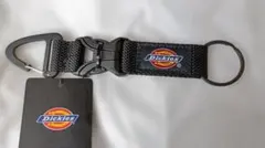 【 新品・タグ付き 】Dickies / デッキーズ カラビナキーホルダーのサムネイル