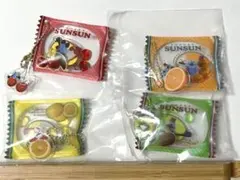 パペットスンスン　シャカシャカキャンディーチャーム　4種